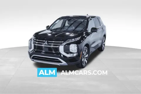 Silver 2025 Mitsubishi Outlander SE for sale in Union City, GA