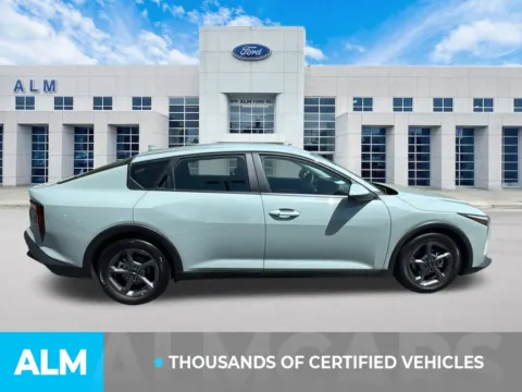 More photos of 2025 Kia K4 LXS at ALM Kia South, GA