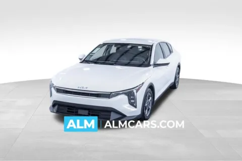 White 2025 Kia K4 LXS for sale in Union City, GA