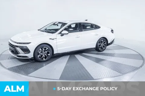 Another view of 2025 Hyundai Sonata SEL for sale in Union City, GA at ALM Kia South