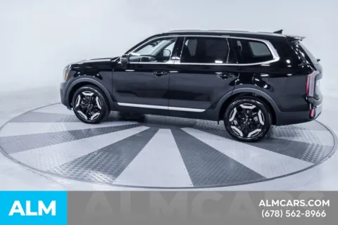 More photos of 2024 Kia Telluride EX at ALM Kia South, GA