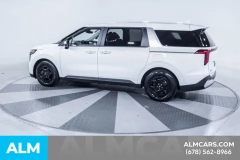 More photos of 2025 Kia Carnival LXS at ALM Kia South, GA