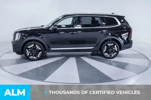 More photos of 2025 Kia Telluride S at ALM Kia South, GA