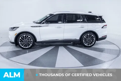 More photos of 2025 Lincoln Aviator Reserve at ALM Kia South, GA