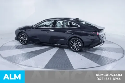 More photos of 2025 Hyundai Sonata SEL at ALM Kia South, GA