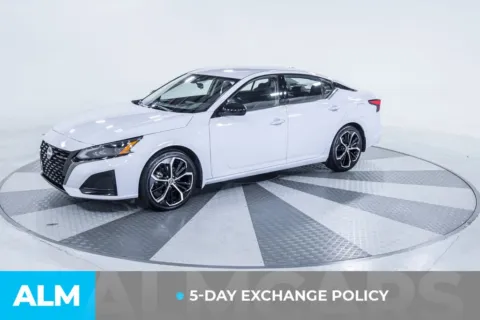 Another view of 2025 Nissan Altima 2.5 SR for sale in Union City, GA at ALM Kia South