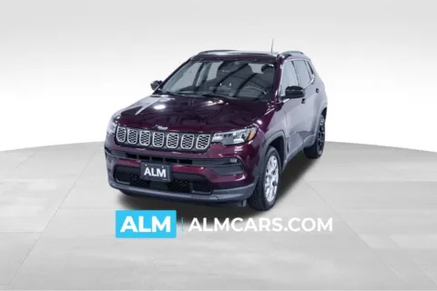 Red 2022 Jeep Compass Latitude Lux for sale in Union City, GA