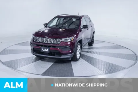 Photos of 2022 Jeep Compass Latitude Lux for sale in Union City, GA at ALM Kia South