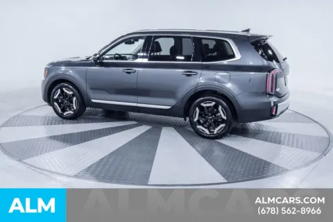 More photos of 2024 Kia Telluride EX at ALM Kia South, GA