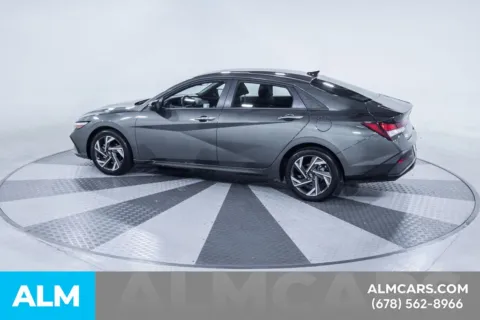 More photos of 2025 Hyundai Elantra SEL Sport at ALM Kia South, GA