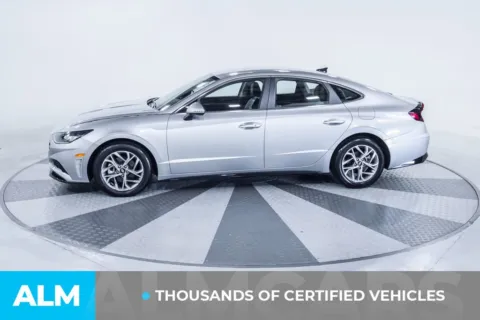 More photos of 2020 Hyundai Sonata SEL at ALM Kia South, GA