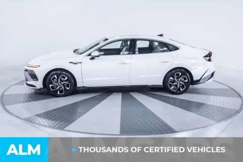 More photos of 2025 Hyundai Sonata SEL at ALM Kia South, GA