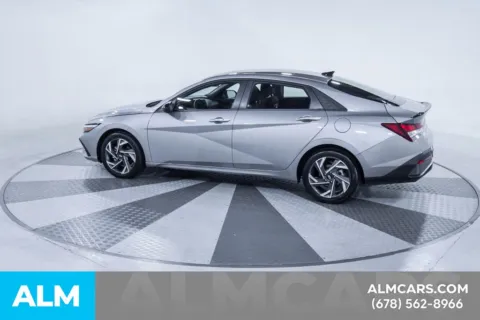 More photos of 2025 Hyundai Elantra SEL Sport at ALM Kia South, GA