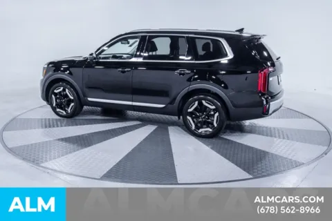 More photos of 2024 Kia Telluride S at ALM Kia South, GA