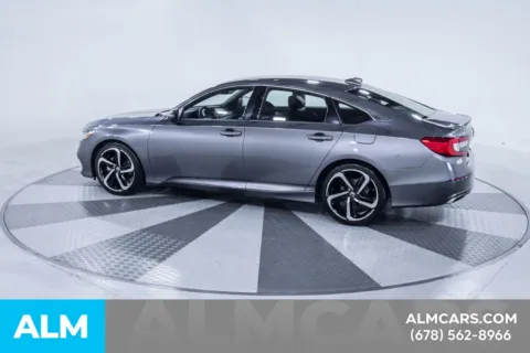 More photos of 2018 Honda Accord Sport at ALM Kia South, GA