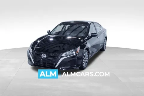 Black 2025 Nissan Altima 2.5 SV for sale in Union City, GA