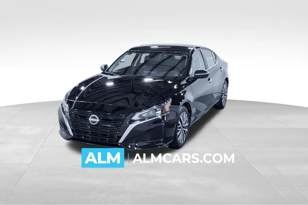 Black 2025 Nissan Altima 2.5 SV for sale in Union City, GA