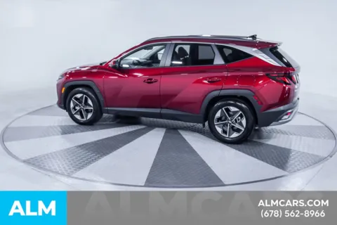 More photos of 2025 Hyundai Tucson SEL at ALM Kia South, GA