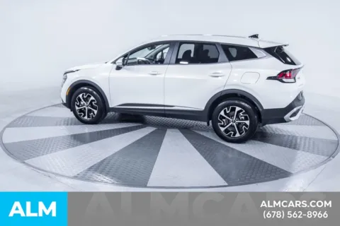 More photos of 2024 Kia Sportage Hybrid EX at ALM Kia South, GA