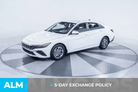 Another view of 2024 Hyundai Elantra SEL for sale in Union City, GA at ALM Kia South