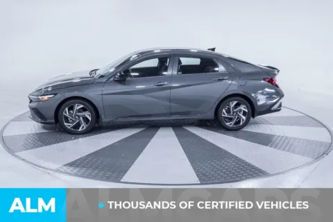 More photos of 2025 Hyundai Elantra SEL Sport at ALM Kia South, GA