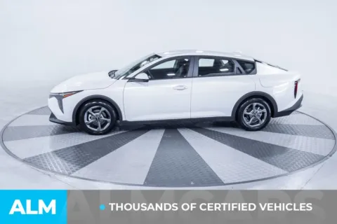 More photos of 2025 Kia K4 LXS at ALM Kia South, GA