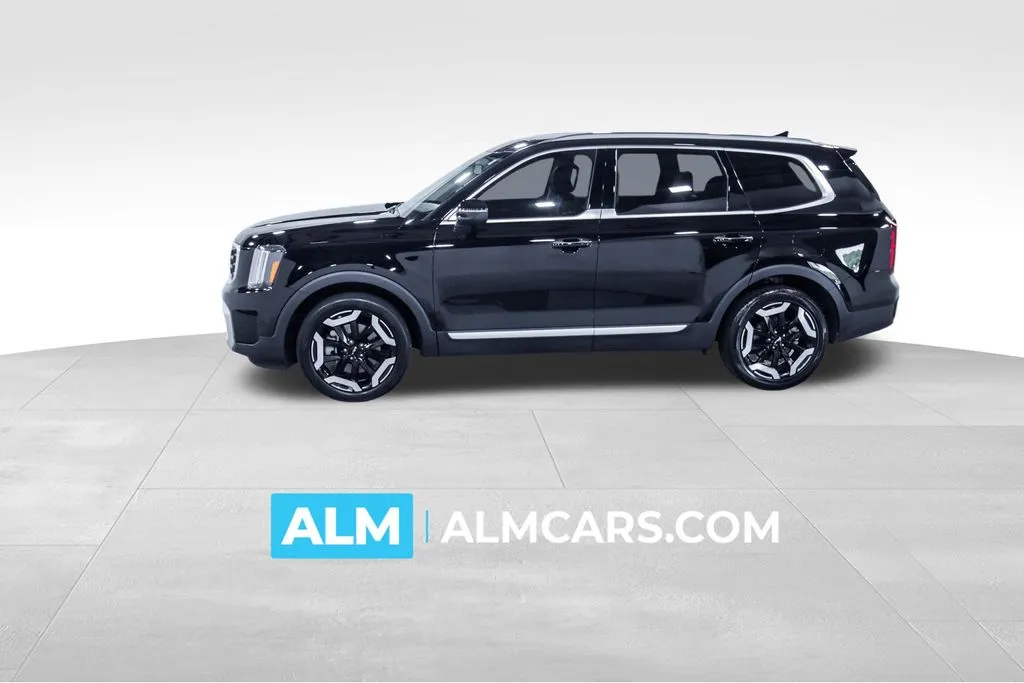 Black 2024 Kia Telluride S for sale in Union City, GA