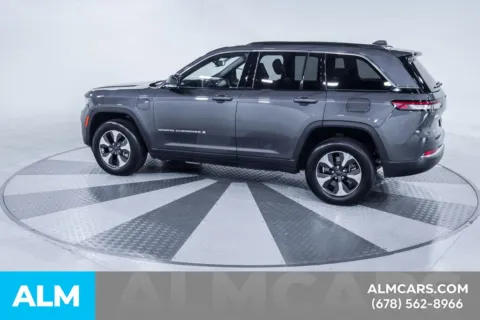More photos of 2024 Jeep Grand Cherokee 4xe at ALM Kia South, GA