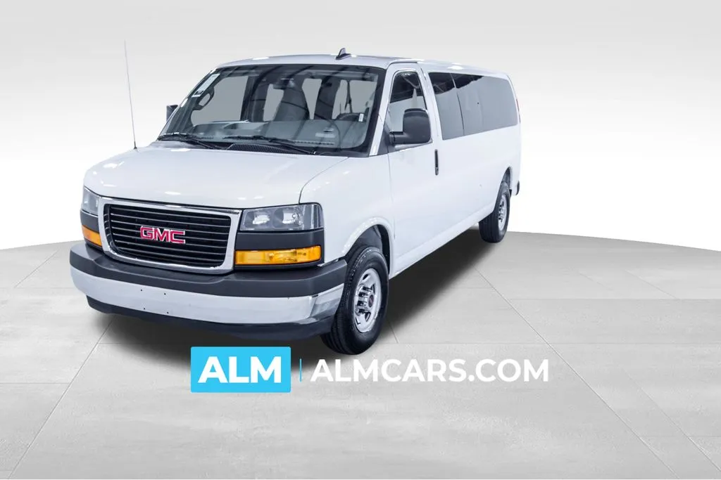2025 GMC Savana 3500 LT Ext WB's photo