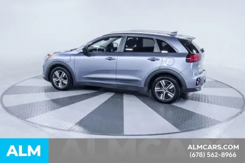 More photos of 2021 Kia Niro Plug-In Hybrid EX Premium at ALM Kia South, GA