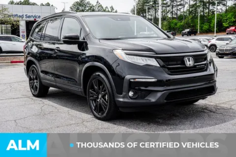 More photos of 2022 Honda Pilot Black Edition at ALM Kia South, GA