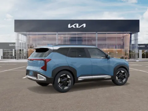 Blue 2027 Kia Seltos EX for sale in Union City, GA