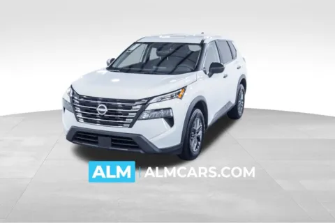 White 2024 Nissan Rogue S for sale in Union City, GA