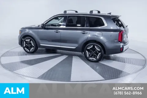More photos of 2024 Kia Telluride S at ALM Kia South, GA