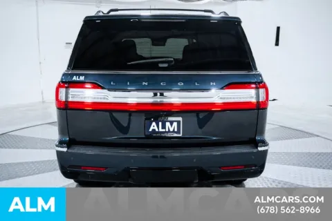 More photos of 2021 Lincoln Navigator Reserve at ALM Kia South, GA