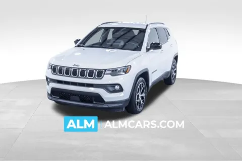 White 2024 Jeep Compass Latitude for sale in Union City, GA