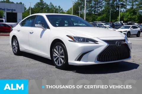 More photos of 2019 Lexus ES 350 at ALM Kia South, GA