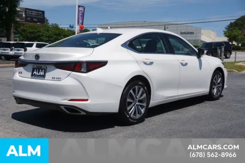 More photos of 2019 Lexus ES 350 at ALM Kia South, GA