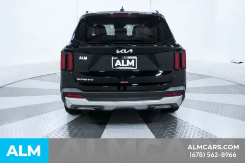 More photos of 2025 Kia Sorento S at ALM Kia South, GA