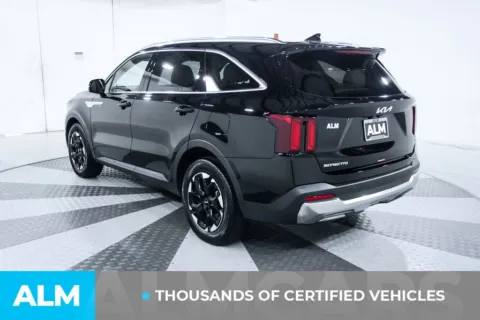 More photos of 2025 Kia Sorento S at ALM Kia South, GA