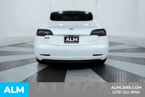 More photos of 2019 Tesla Model 3 Long Range at ALM Kia South, GA