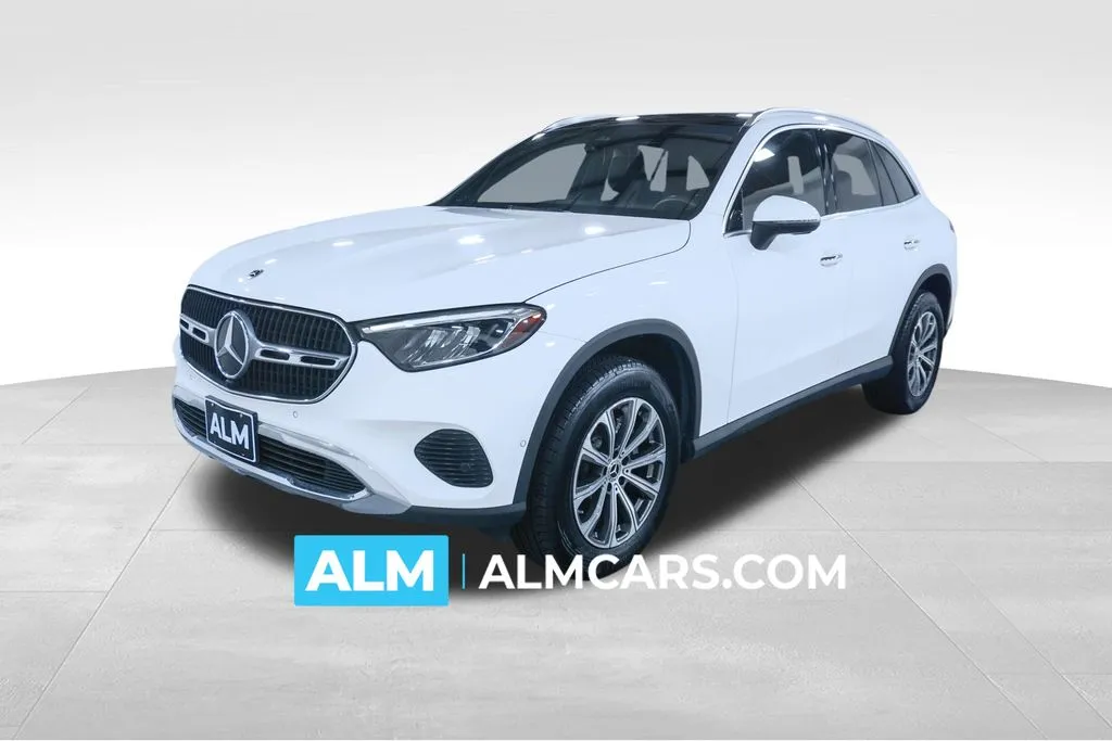 2025 Mercedes-Benz GLC 300