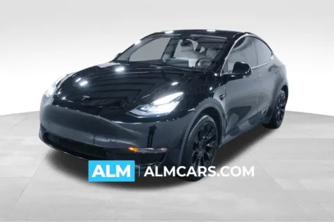 Black 2023 Tesla Model Y Long Range for sale in Union City, GA