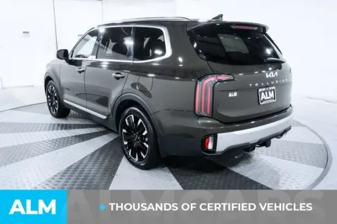 More photos of 2023 Kia Telluride SX at ALM Kia South, GA