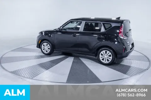 More photos of 2023 Kia Soul LX at ALM Kia South, GA