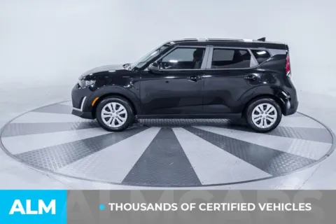More photos of 2023 Kia Soul LX at ALM Kia South, GA