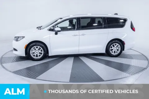 More photos of 2023 Chrysler Voyager LX at ALM Kia South, GA