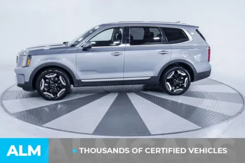 More photos of 2025 Kia Telluride S at ALM Kia South, GA