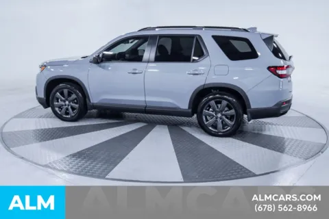 More photos of 2026 Honda Pilot Sport at ALM Kia South, GA