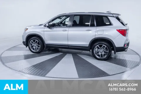 More photos of 2023 Honda Passport EX-L at ALM Kia South, GA